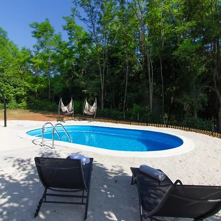 Charming Prisca With Pool And Nice View Of The Wood *